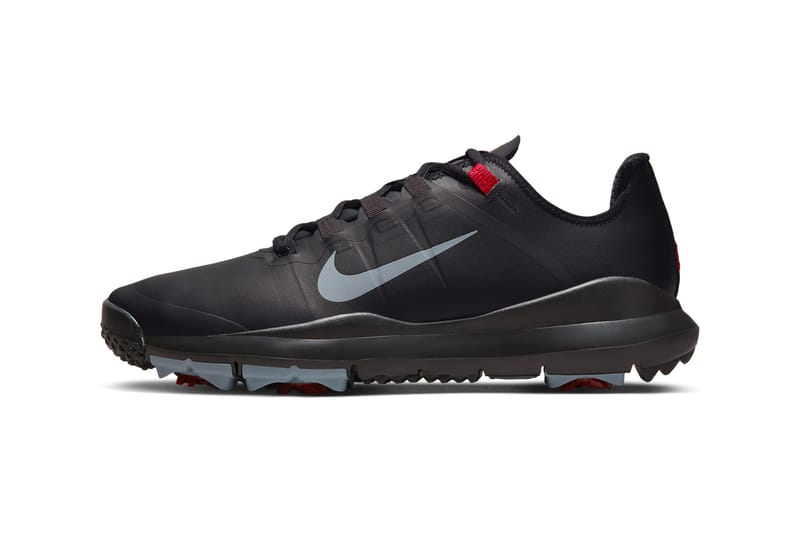 Nike golf best sale tiger woods shoes