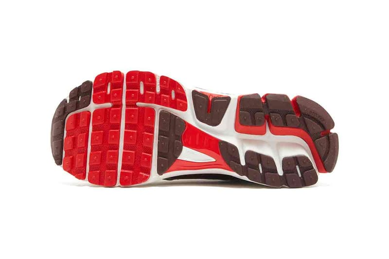 ☆韓国の人気【NIKE】☆ZOOM VOMERO 5(W)☆22-29cm☆MYSTIC RED The Nike Zoom Vomero 5 Mystic Red Releases September 2