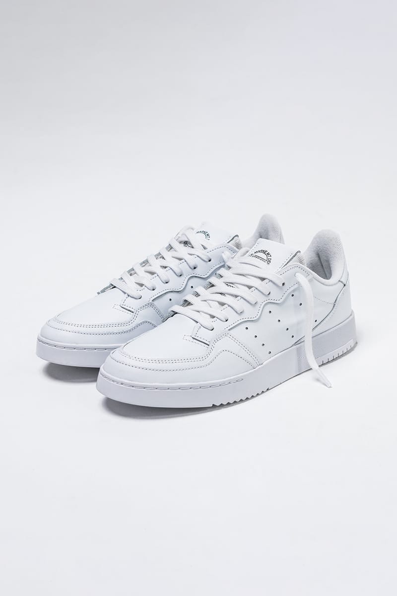 Adidas super hot sale court white