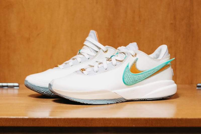 NIKE x Florida A&M University x APB ☆ LeBron 20 Orange APB Nike LeBron 20 FAMU Pack FN8263-800 Release Date | Hypebeast