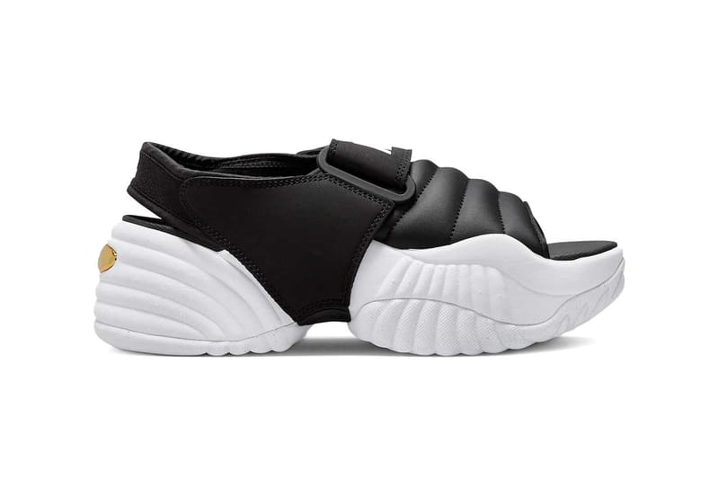 Nike discount sneaker sandal