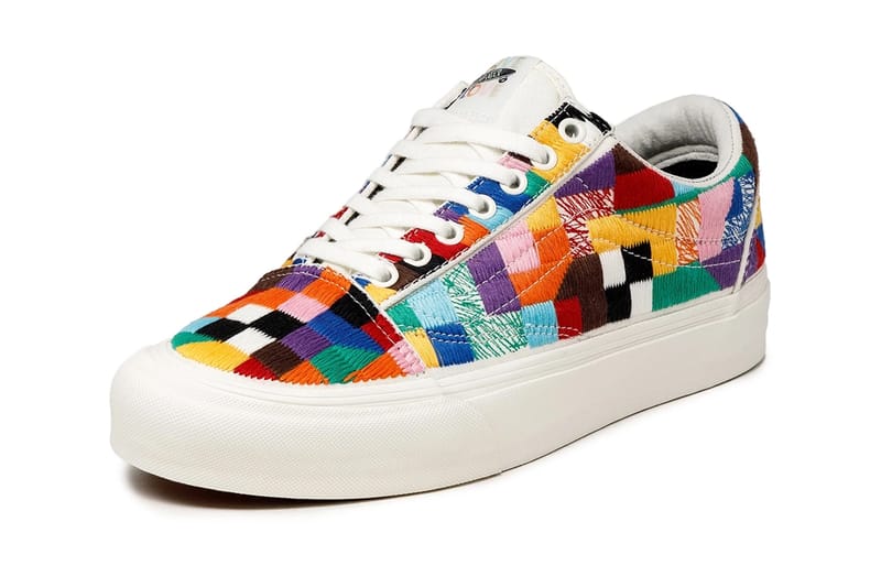 Colourful hot sale vans shoes