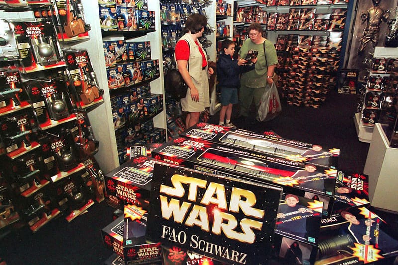 Toy store store star wars