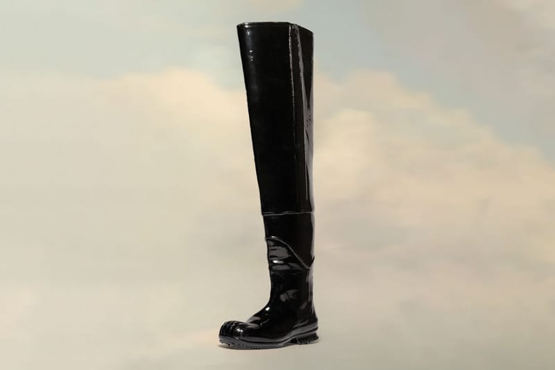 Maison martin margiela discount thigh high round boots