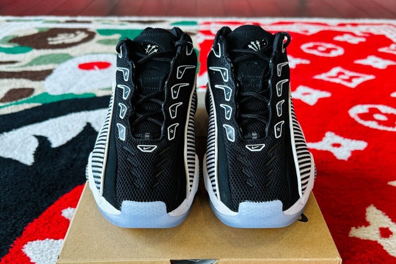Drake Nike NOCTA Glide Black White DM0879001 Release Hypebeast Drake Nike NOCTA Glide Black White DM0879001 Release Hypebeast