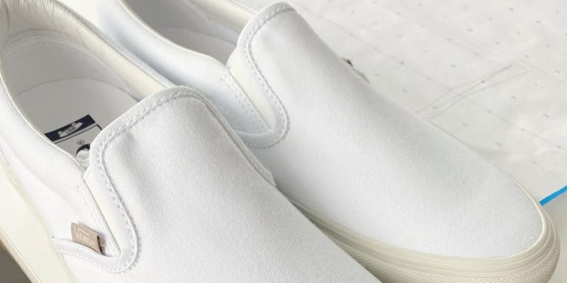 Vans slip 2024 on og white