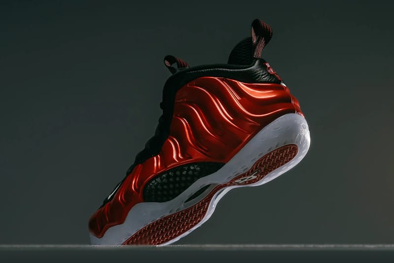 All red nike outlet foams