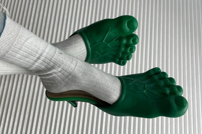 Hulk shoes shop