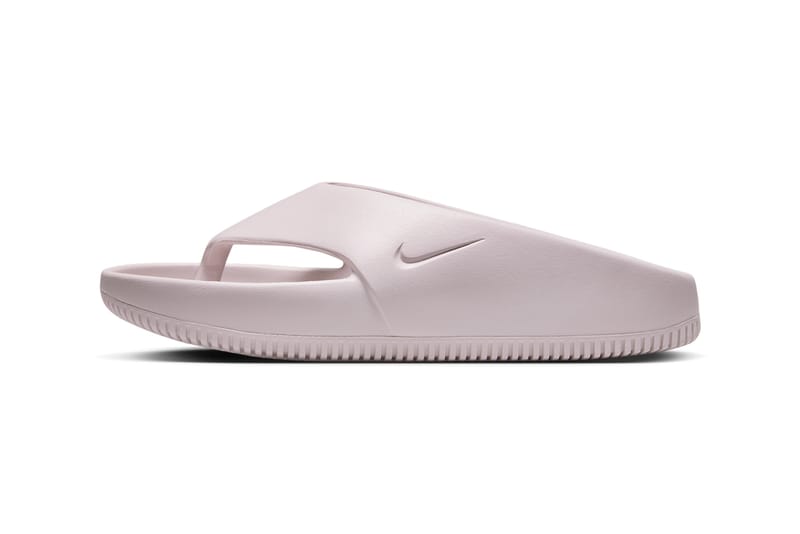 Nike flip flops cheapest on sale price