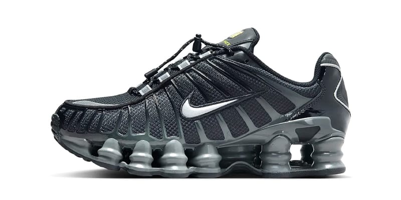 Mens nike 2024 shox black