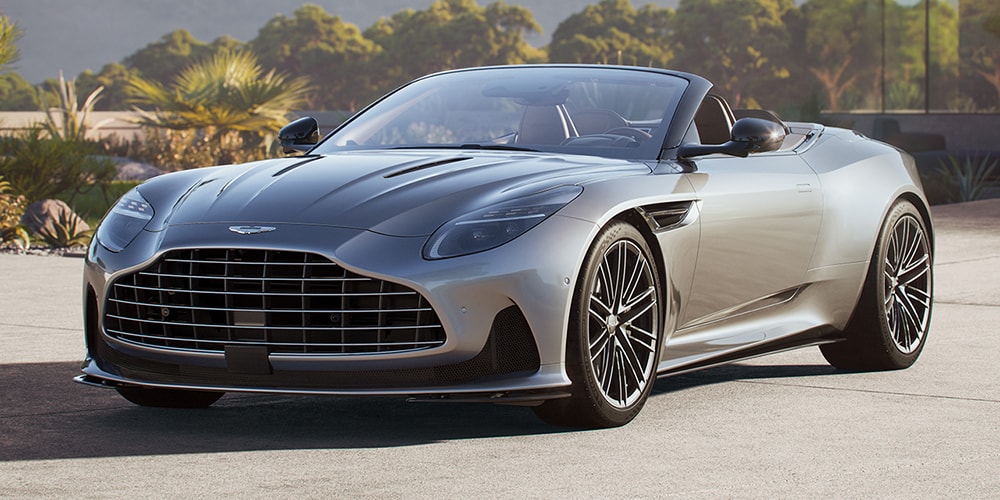 Aston Martin сбрасывает вершину со своим DB12 Volante