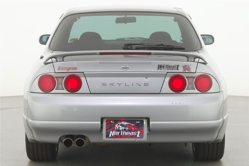 1998 Nissan Skyline Autech 40th Anniversary GTR Review