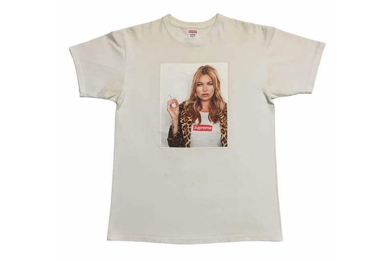 Supreme store photo tee