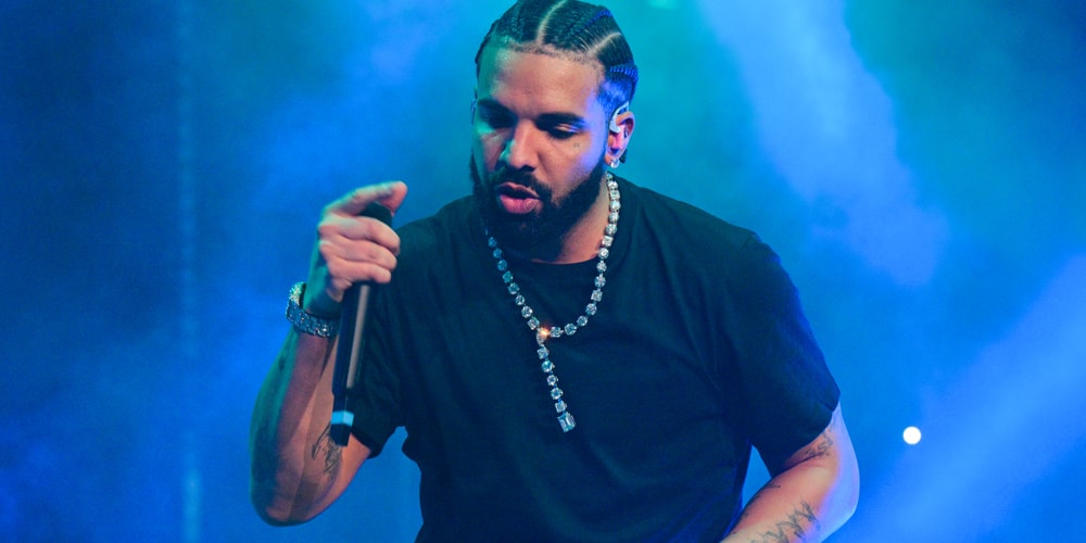 Drake Makes History With 'It's All A Blur' Tour Hypebeast