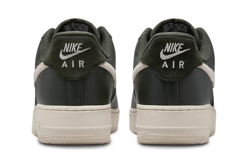 Nike Air Force 1 Low 