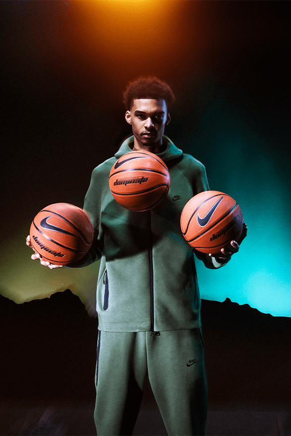 美品 アンブロ Ireland National Team Tech Sweat 美品 アンブロ Ireland National Team Tech Sweat 美品 アンブロ