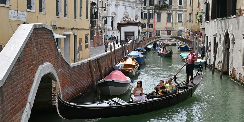 ЮНЕСКО рекомендует включить Венецию в список наследия, находящегося под угрозой исчезновения