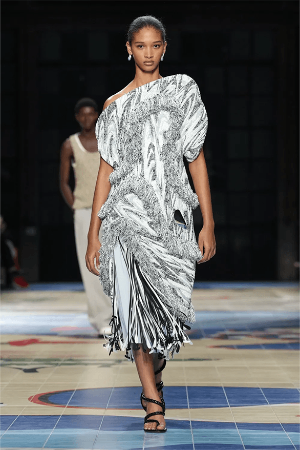 BOTTEGA VENETA 2024 Summer 地図柄 Bottega Veneta Spring/Summer 2024 at Milan Fashion Week | Hypebeast