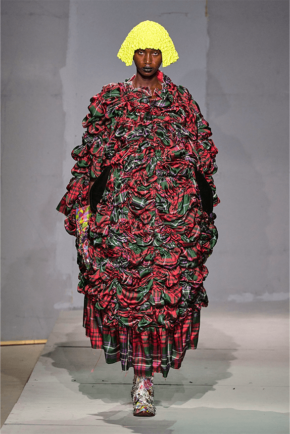 COMME des GARÇONS Spring/Summer 2024 at Paris Fashion Week | Hypebeast