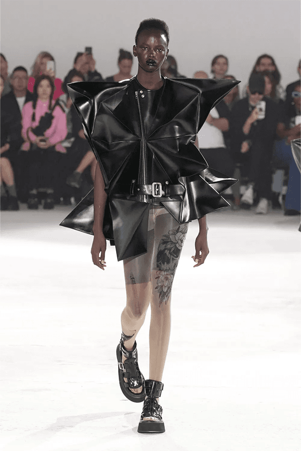 Junya Watanabe Spring/Summer 2024 at Paris Fashion Week Junya Watanabe Spring/Summer 2024 at Paris Fashion Week
