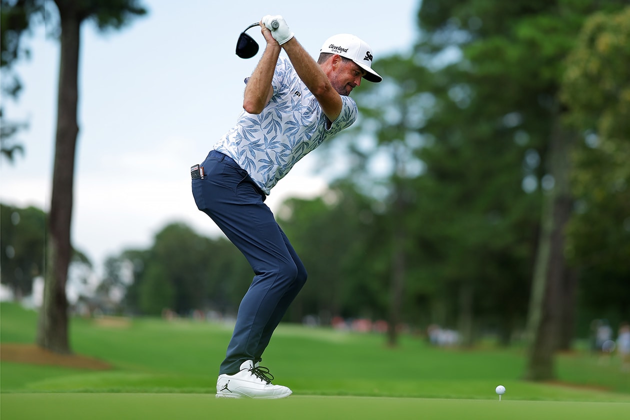 keegan bradley red jordan golf shoes