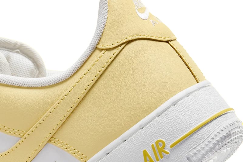 Nike air force shop 1 white bicycle yellow