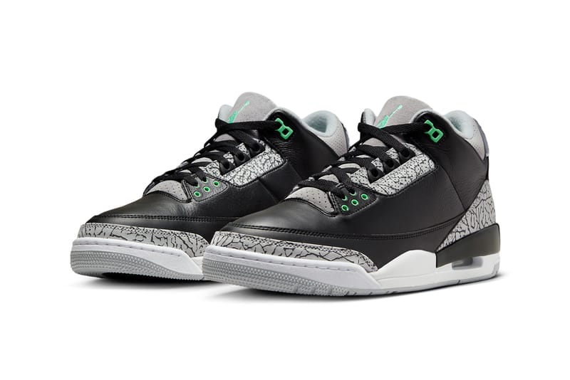 Jordan 3 retro hotsell golf black green glow