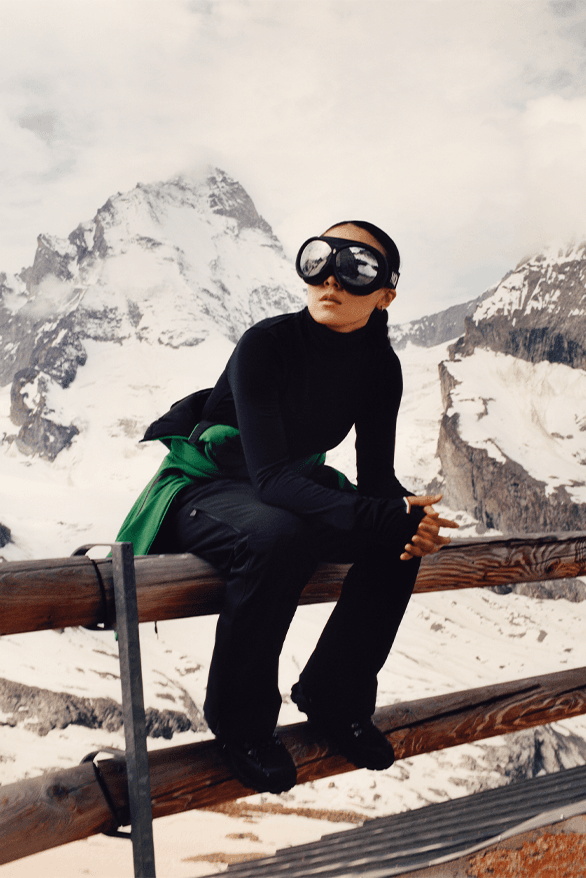 MONCLER GRENOBLE 2023/24秋冬新作 フード内蔵ブルゾン FOLYERES Moncler Fall/Winter 2023 Grenoble Collection | Hypebeast