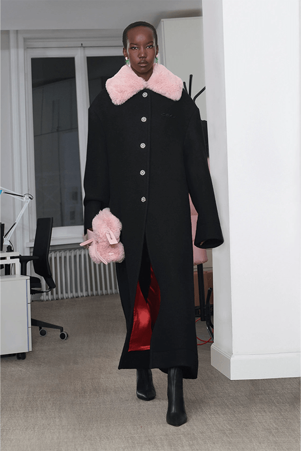 Off-White™ Pre-Fall 2024 Collection | Hypebeast