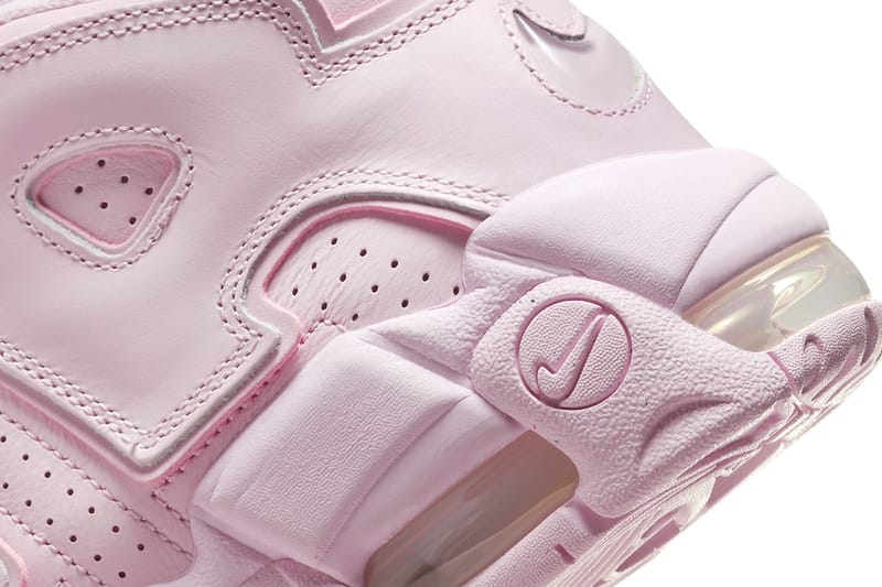 Nike air uptempo 2024 pink and white