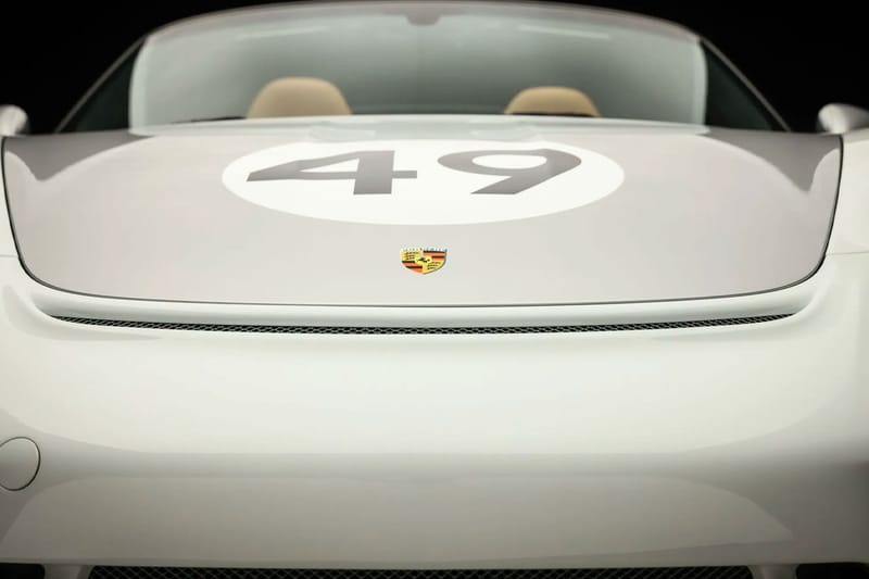 Minichamps 1:43 Porsche 911 Speedster #48 Heritage