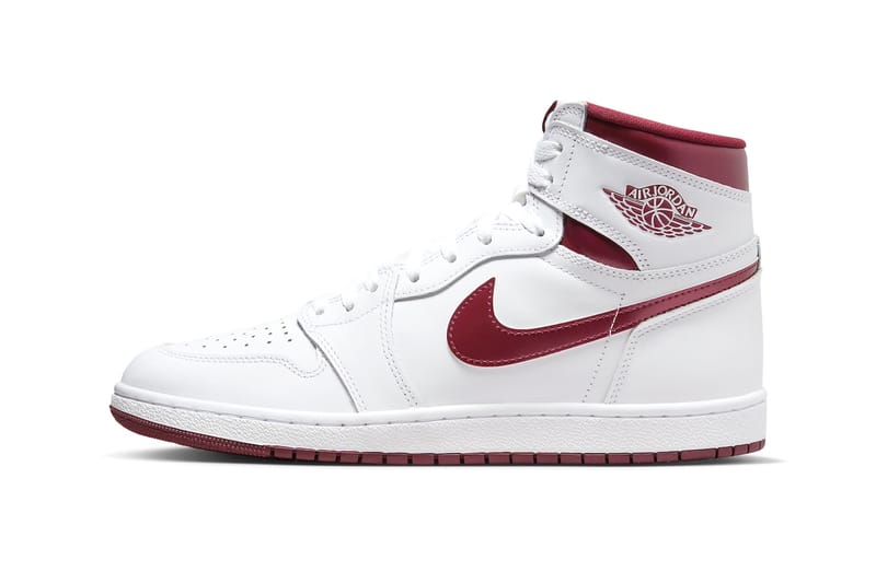 Burgundy on sale red jordans