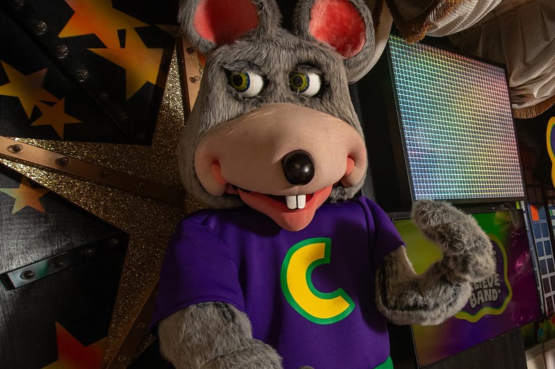 Chuck e sale cheese super collection