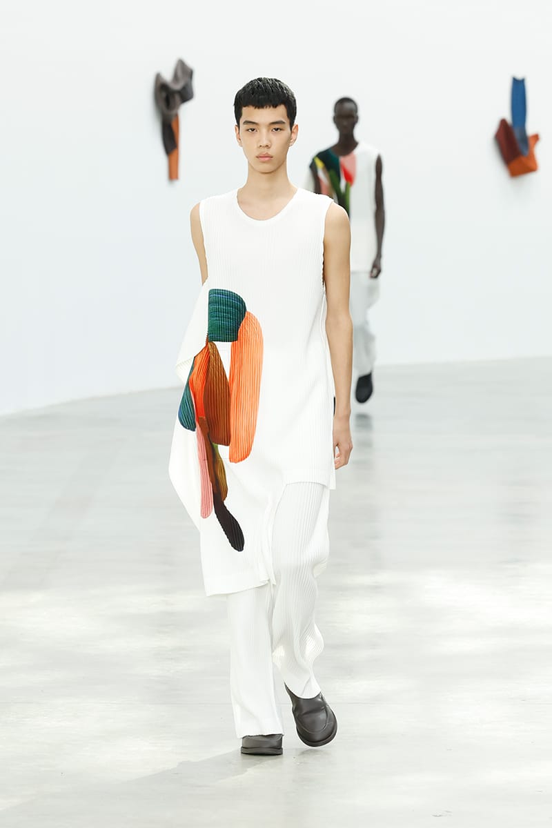 トップス homme Plisse FW24 Discover Homme Plissé Issey Miyake Fall Winter 2024 Collection