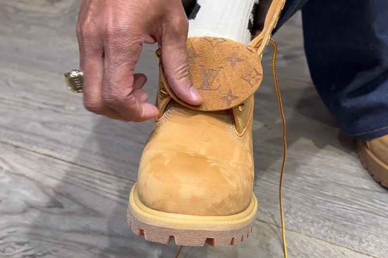 Wheat timbs cheap on feet