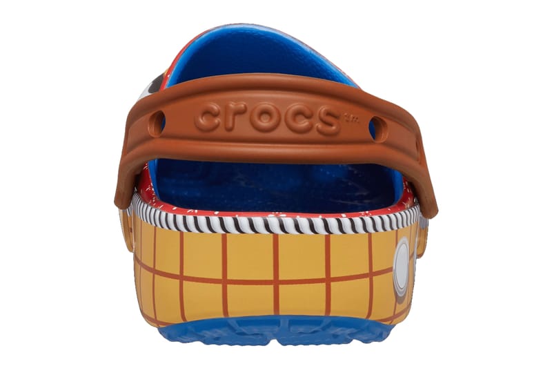 Toy story crocs sale size 8