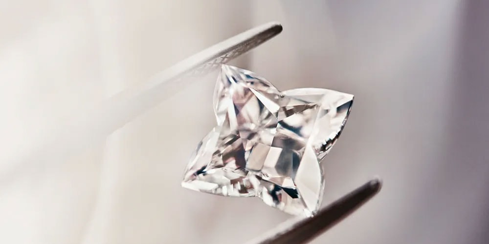 Louis Vuitton запускает коллекцию LV Diamonds