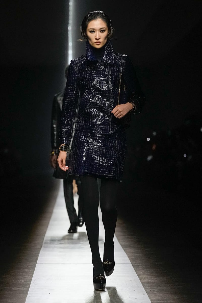 ベスト・ジレ TOM FORD FW24 (WA0030 FAX1194IG052) STAND COLLAR SAFARI JUMPSUIT | Tom Ford Fashion