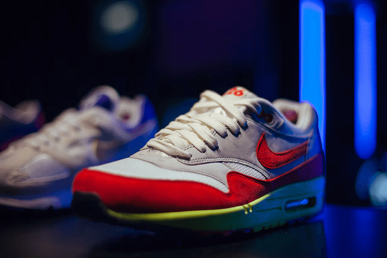 Air max 2 history shop