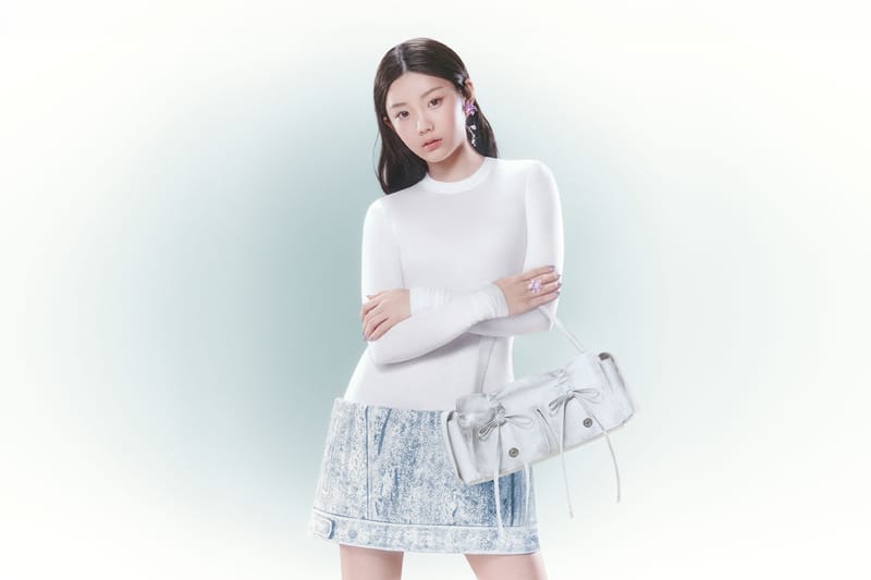 ILLIT アイリット acne studios 聞き辛い イロハ ポスター 非売品