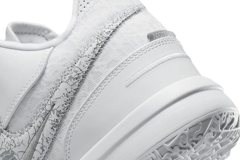 Nike Zoom LeBron NXXT Gen AMPD 
