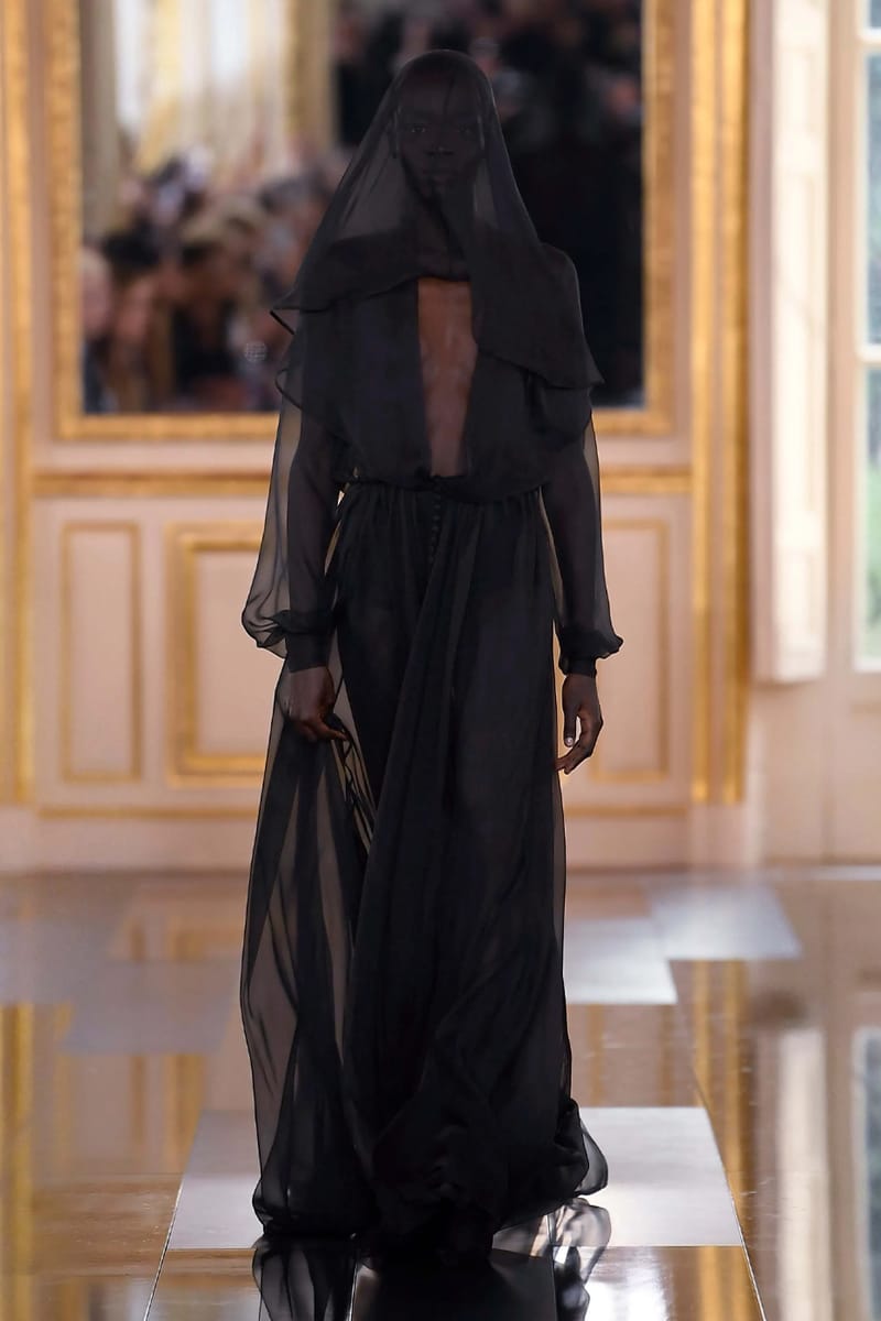 Pierpaolo Piccioli Valentino FW24 Paris Fashion Week