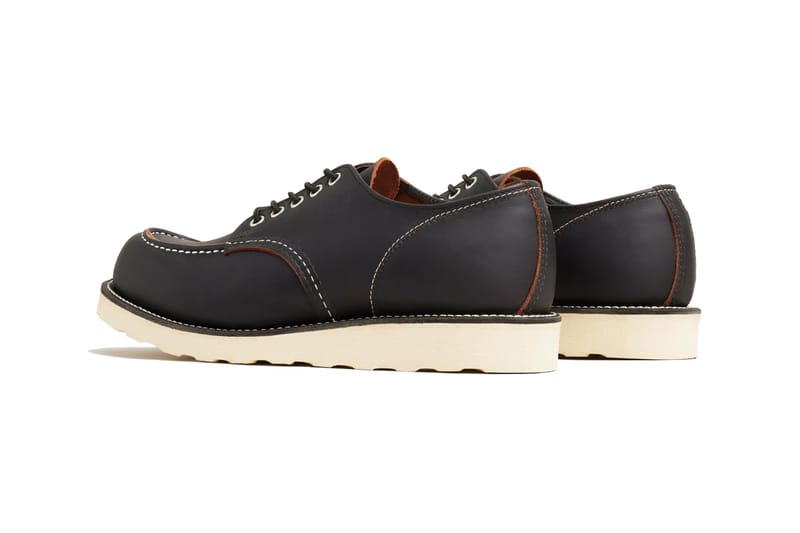 Red wing heritage store top