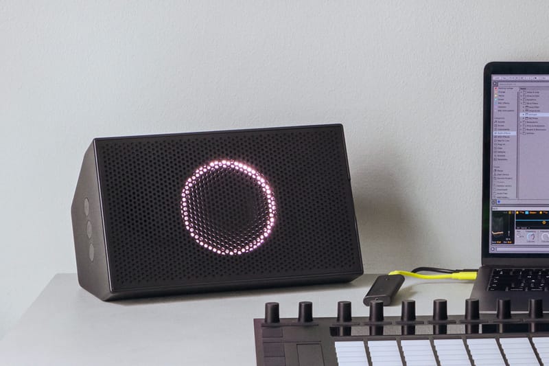 AIAIAI UNIT-4 Wireless+ワイヤレススピーカーペアケース付き AIAIAI UNIT-4 Wireless+ Portable Studio Monitors — DJ TechTools