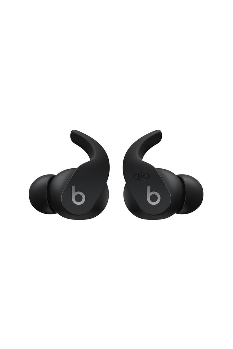 海外限定！【Alo X Beats Fit Pro】ワイヤレスイヤホン Beats X Alo Earbuds Have a Shimmeringly Special Case - CNET