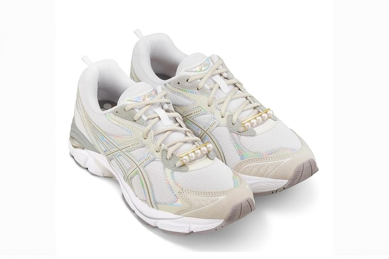 The Tasaki x ASICS GT-2160 Is Covered in Pearls | Hypebeast
