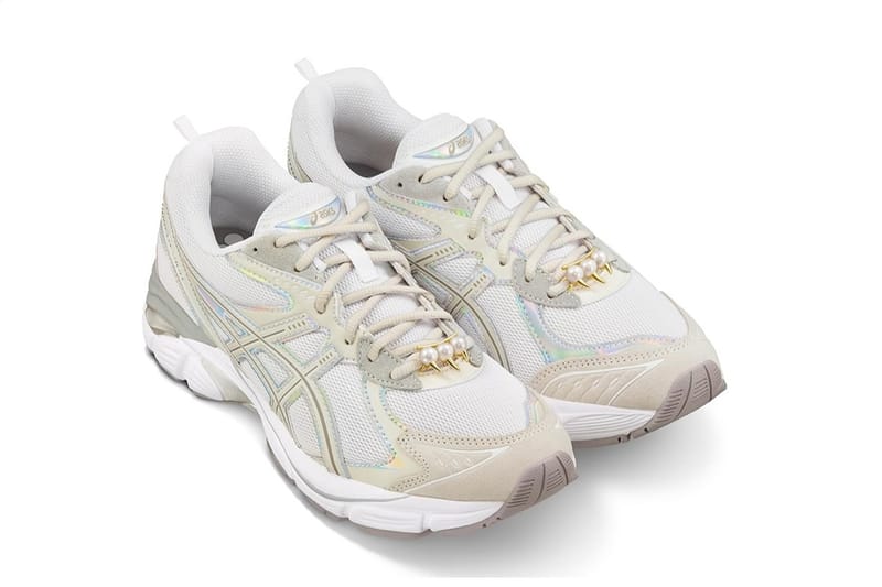 shiki° The Tasaki x ASICS GT-2160 Is Covered in Pearls | Hypebeast
