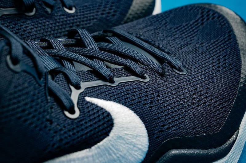 Kobe bryant shoes blue top