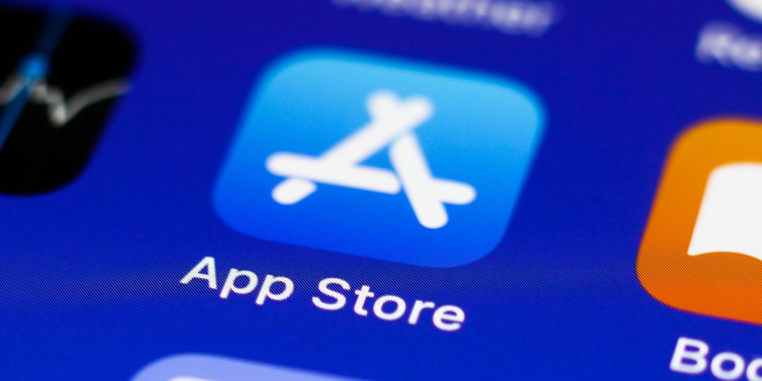 Apple наконец-то разрешила эмуляторы игр в App Store