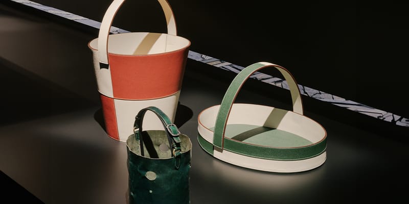 完全新品未使用！HERMES☆クッション☆2個セット☆ エルメスクッション2個セット HERMES - 2個セット エルメス クッション